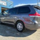 toyota sienna 2013